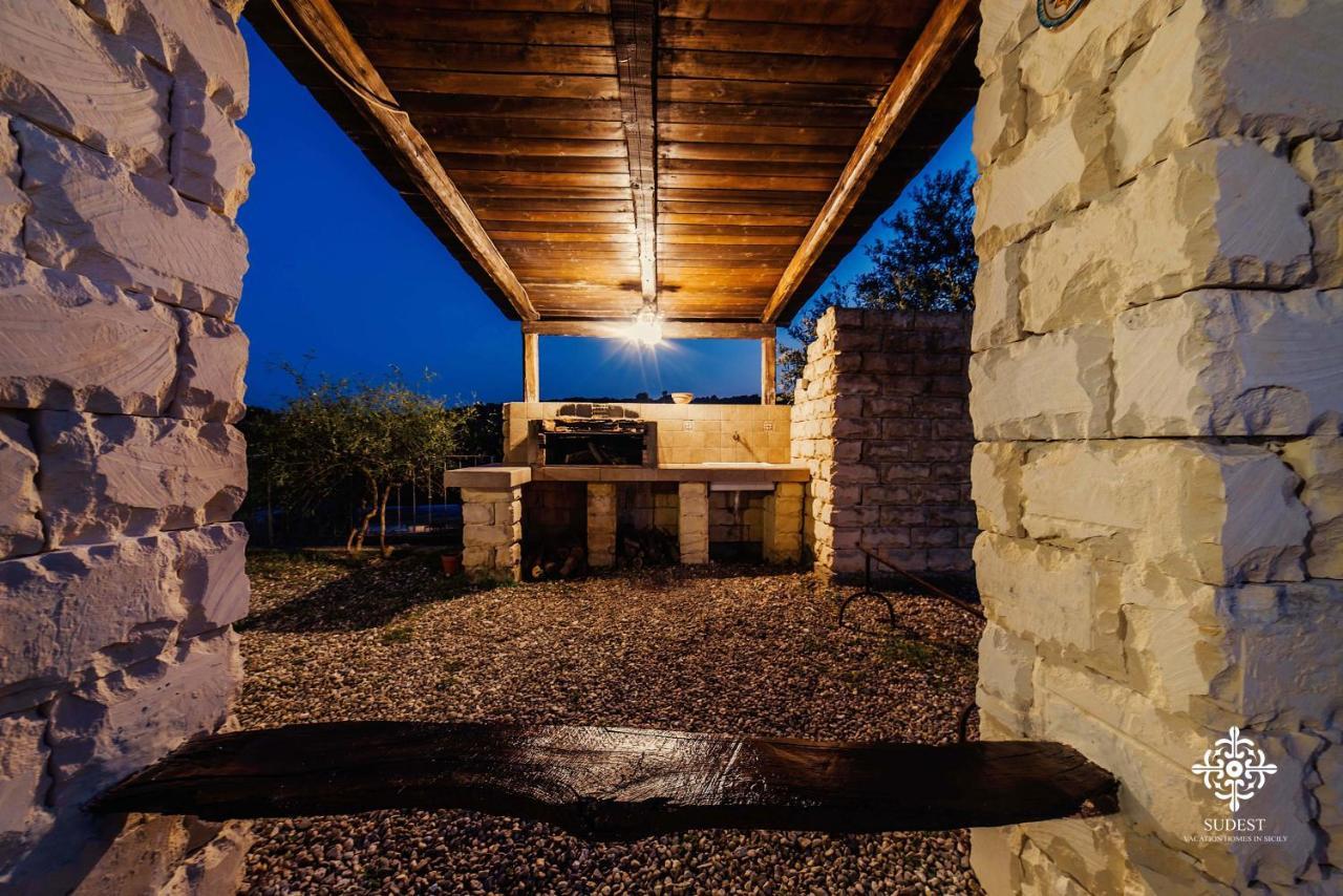 Villa Clara Country Retreat Solarino Esterno foto